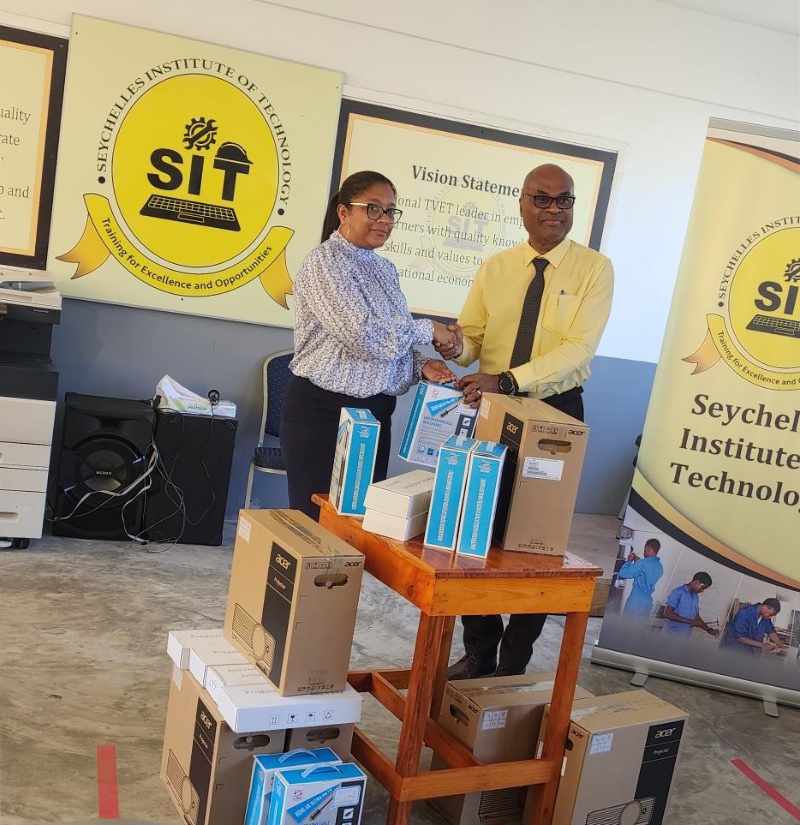 Donation to the Seychelles Institute of Technology